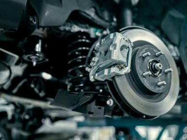 Frenos, suspensión y seguridad: repuestos críticos que no admiten errores